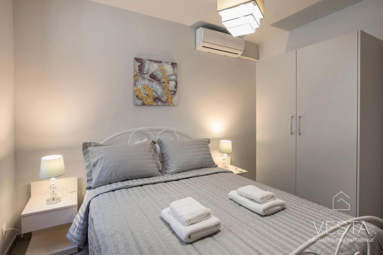 The Emerald City Central Apartment, 2-Bdrms Солун Екстериор снимка