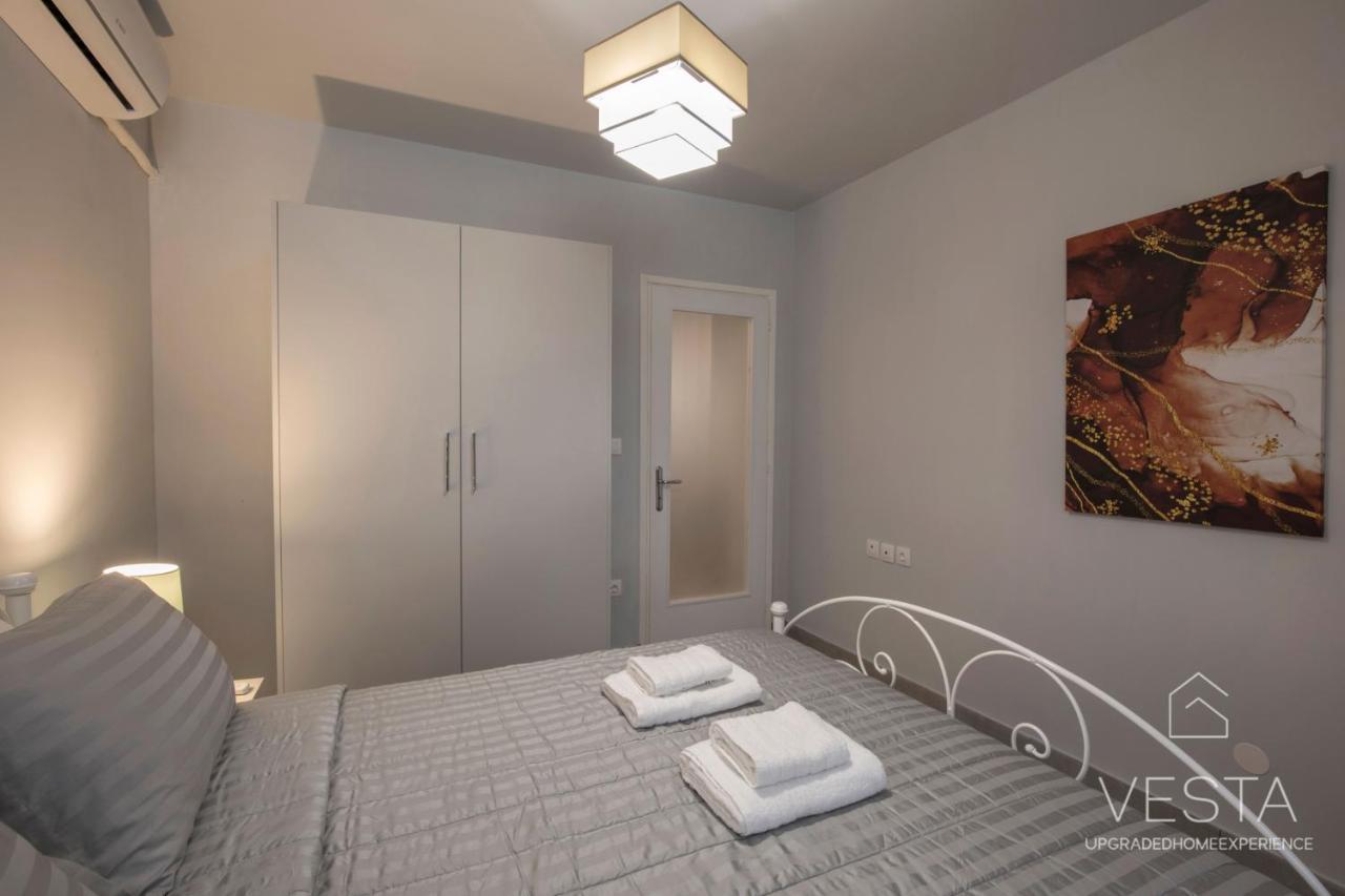 The Emerald City Central Apartment, 2-Bdrms Солун Екстериор снимка