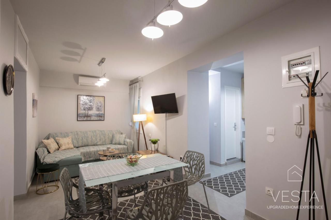 The Emerald City Central Apartment, 2-Bdrms Солун Екстериор снимка